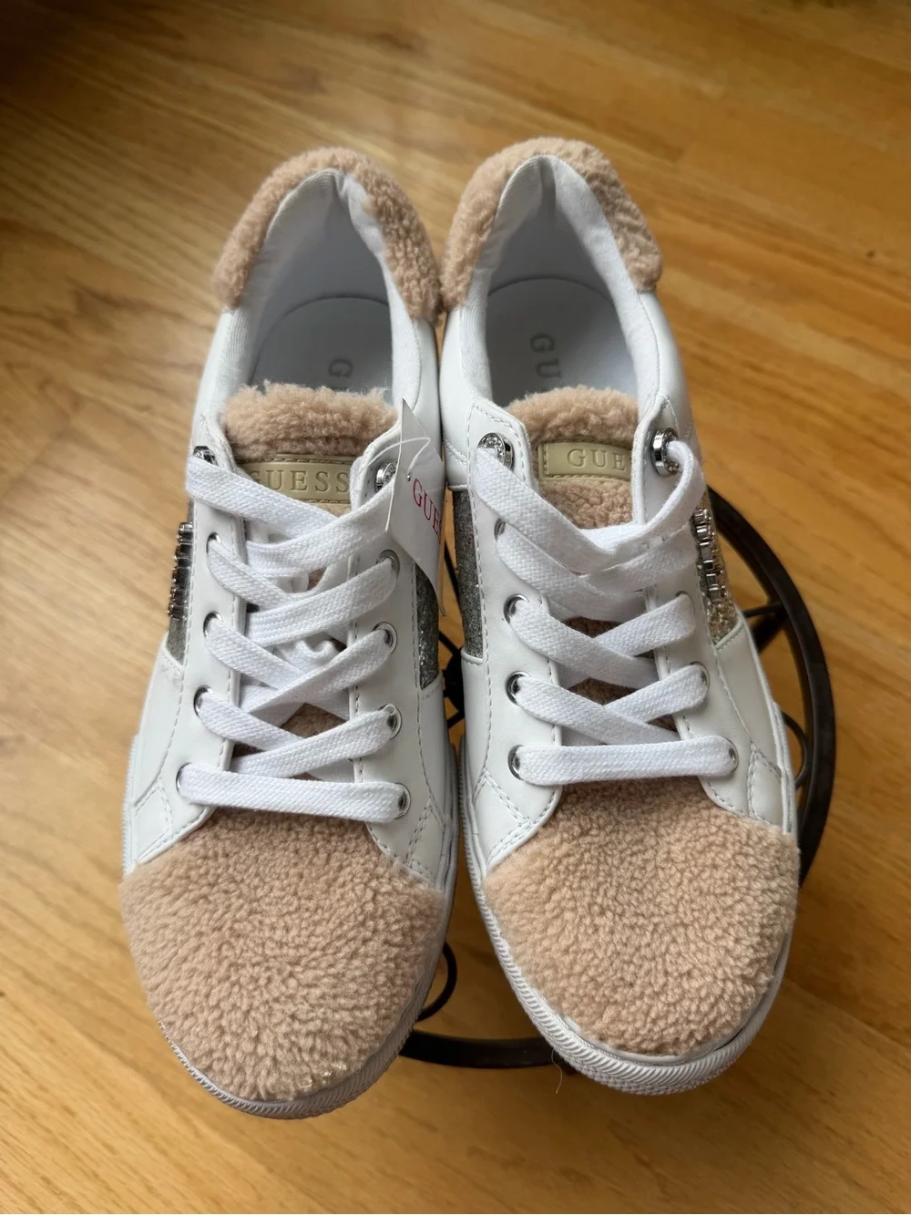 GUESS Women’s White Glitter Accent Teddy Trim Sneakers